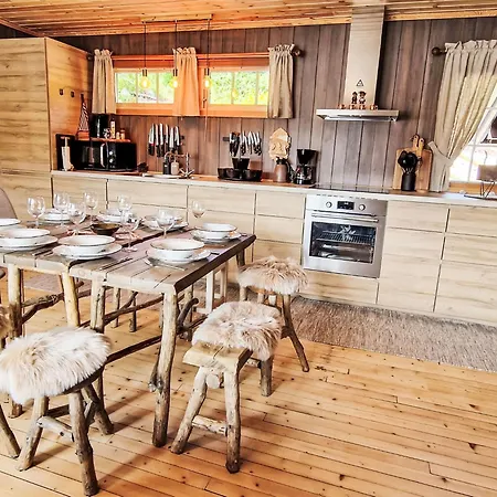 Staksholmen By Interhome 펜션 Konsmo